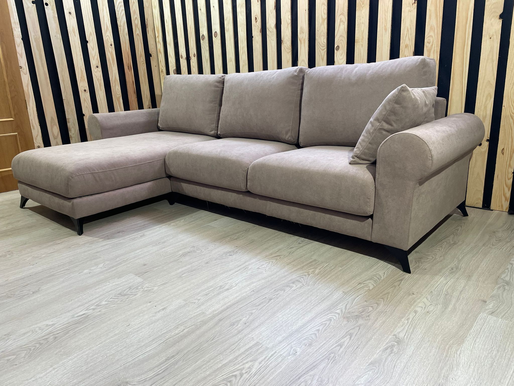 Sofá chaise longue – Tejón