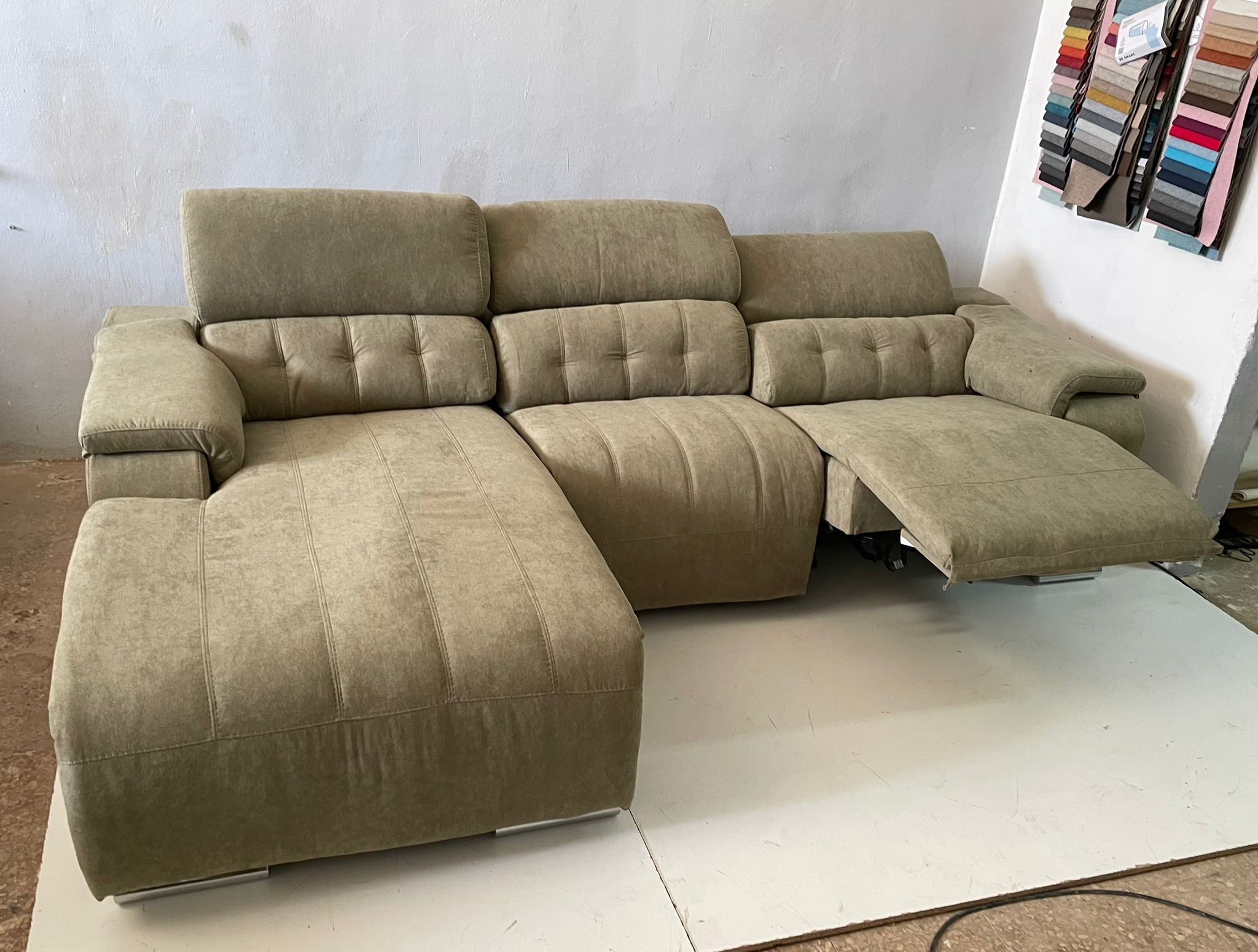 Sofá chaise longue relax eléctrico – Leandro