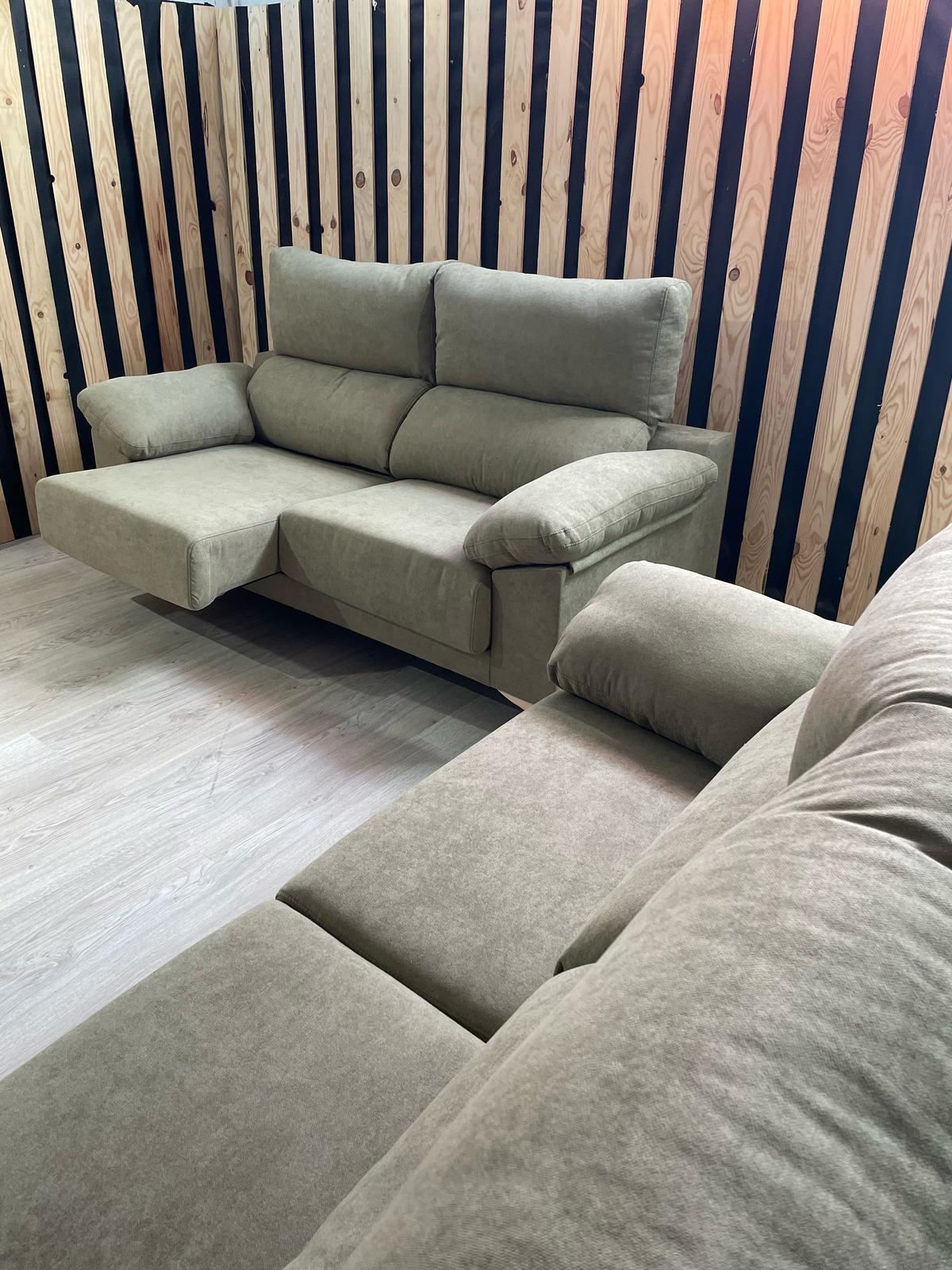 Sofá deslizante pata alta – Tiana